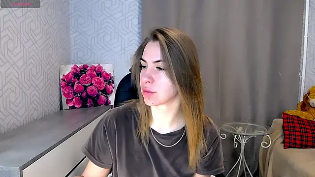 Snapshot of Naughty__Megan chatting on 03-03-25, 05:09 Naughty Megan online show from 03-03-25, 05:09