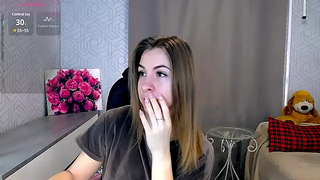 Snapshot of Naughty__Megan chatting on 03-19-25, 08:55 Naughty Megan online show from 03-19-25, 08:55