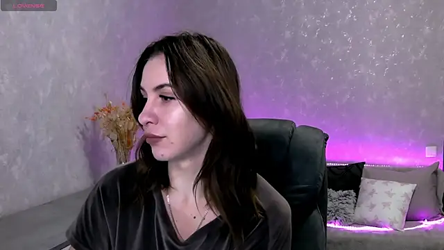 Snapshot of Naughty__Megan chatting on 10-27-25, 10:08 Naughty Megan online show from 10-27-25, 10:08