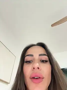 Alisa-Marie online show from 01-27-25, 01:52