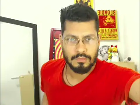 Snapshot of MikeRiverx chatting on 02-18-25, 03:31 MikeRiverx online show from 02-18-25, 03:31