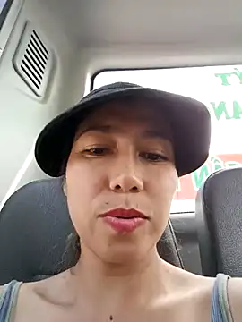 2HotAsain4u online show from 03-08-25, 03:17