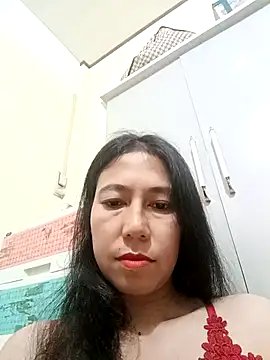 2HotAsain4u online show from 04-11-26, 11:20