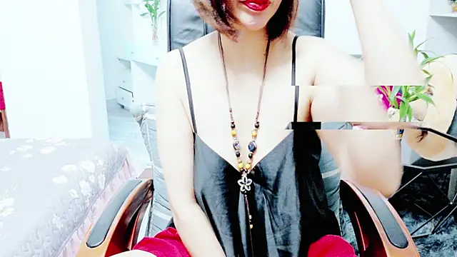 Snapshot of Miu-Le chatting on 06-27-26, 10:31 Miu-Le online show from 06-27-26, 10:31