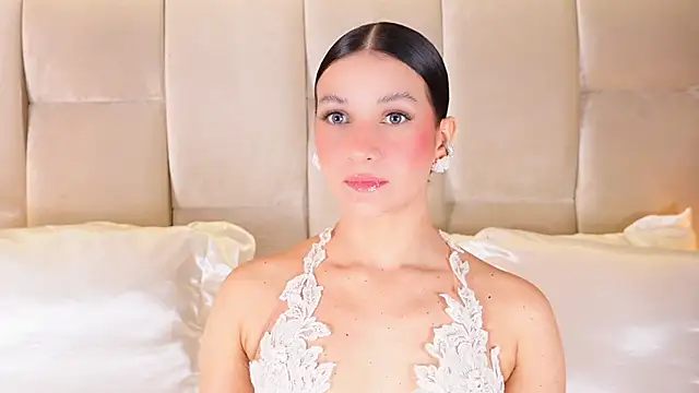 KiraKayleigh1 online show from 11-30-25, 12:47