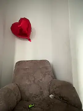 Snapshot of shirazz_najmm chatting on 02-23-25, 11:22 shirazz najmm online show from 02-23-25, 11:22