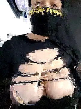 Snapshot of shirazz_najmm chatting on 11-15-25, 02:24 shirazz najmm online show from 11-15-25, 02:24