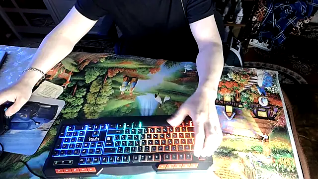 Snapshot of oleg1984 chatting on 09-12-25, 05:13 oleg1984 online show from 09-12-25, 05:13