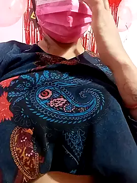 Snapshot of Beauty-khan chatting on 01-03-25, 07:18 Beauty-khan online show from 01-03-25, 07:18