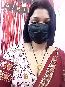 Snapshot of Beauty-khan chatting on 02-02-25, 08:30 Beauty-khan online show from 02-02-25, 08:30