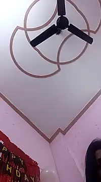 Snapshot of Beauty-khan chatting on 02-03-25, 04:10 Beauty-khan online show from 02-03-25, 04:10