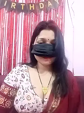 Snapshot of Beauty-khan chatting on 02-04-25, 12:51 Beauty-khan online show from 02-04-25, 12:51