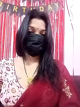 Snapshot of Beauty-khan chatting on 02-07-25, 12:28 Beauty-khan online show from 02-07-25, 12:28