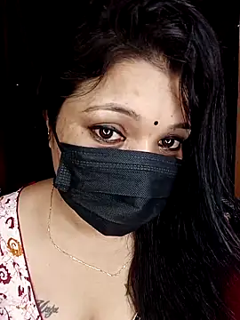 Snapshot of Beauty-khan chatting on 09-09-25, 10:20 Beauty-khan online show from 09-09-25, 10:20