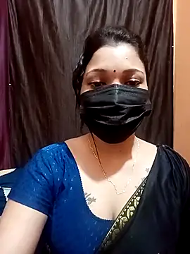 Snapshot of Beauty-khan chatting on 09-13-25, 09:03 Beauty-khan online show from 09-13-25, 09:03