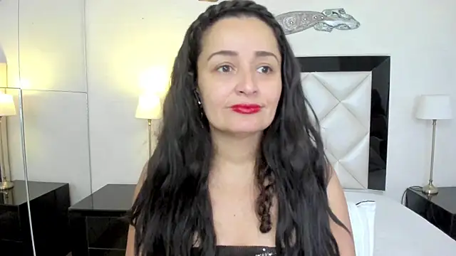 Snapshot of _luna__sweet_ chatting on 02-17-25, 03:36 luna sweet online show from 02-17-25, 03:36