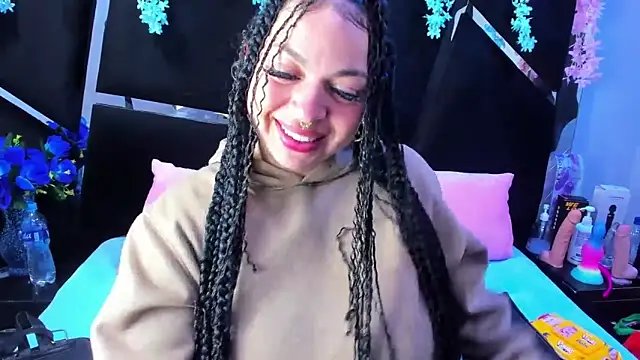 Cocoo Nuth online show from 10-23-25, 03:17