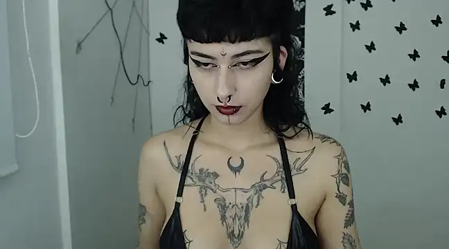 n0sferatus   online show from 01-28-25, 04:18