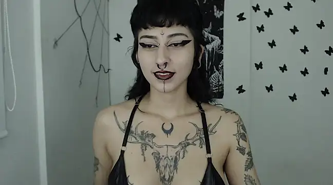 n0sferatus   online show from 02-16-25, 01:47