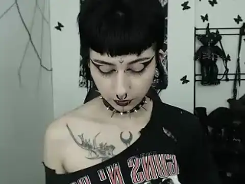 n0sferatus   online show from 10-02-25, 03:13