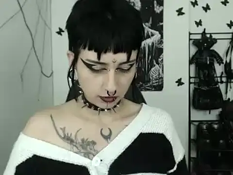 n0sferatus   online show from 10-29-25, 03:53