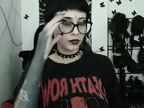 n0sferatus   online show from 02-05-26, 03:33