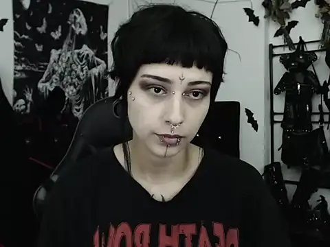 n0sferatus   online show from 06-23-26, 03:15
