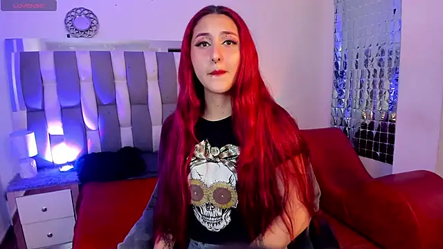 Snapshot of Megan_wolf1_ chatting on 12-04-24, 04:32 Megan wolf1  online show from 12-04-24, 04:32