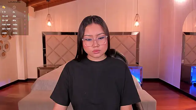 AmberLewis  online show from 11-22-25, 02:54