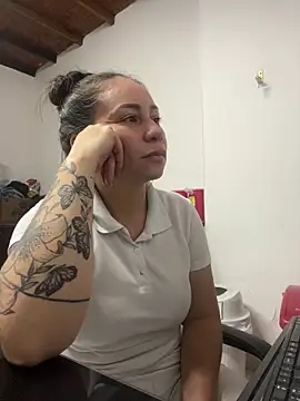 nurse desi sexlove online show from 02-08-26, 06:39