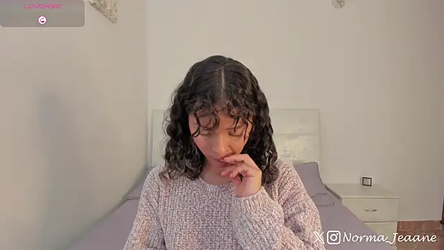 Norma-Jeaane online show from 11-24-25, 08:19