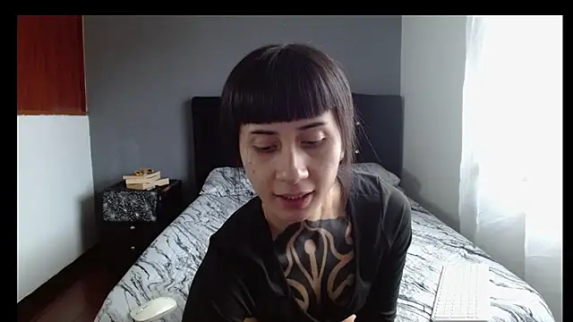 Emilia 1995 online show from 04-10-26, 12:43