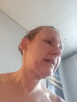 Evelina cute online show from 11-14-25, 08:35