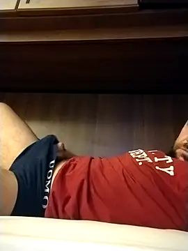 Snapshot of steolo84 chatting on 11-24-25, 10:09 steolo84 online show from 11-24-25, 10:09