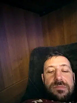 Snapshot of steolo84 chatting on 11-26-25, 10:22 steolo84 online show from 11-26-25, 10:22