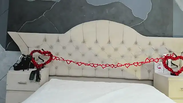 AmberGreyy  online show from 02-15-25, 01:16