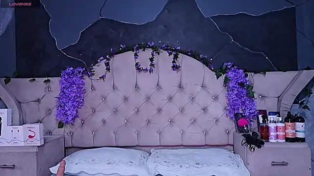 AmberGreyy  online show from 05-31-26, 06:09