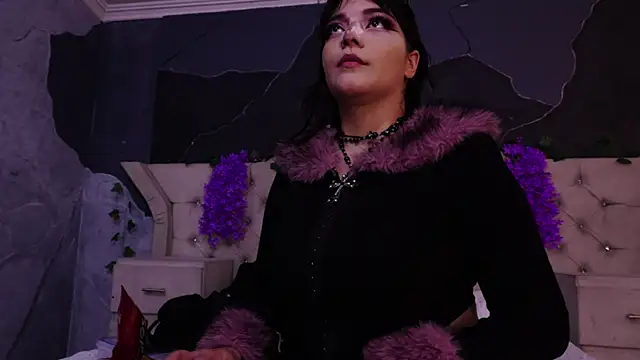 AmberGreyy  online show from 07-10-26, 08:11