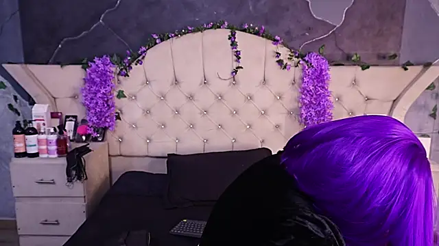 AmberGreyy  online show from 07-21-26, 08:11