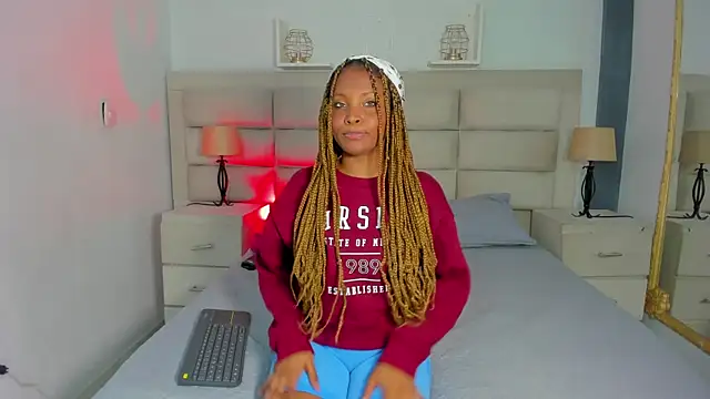 TifannyTaylor  online show from 03-21-25, 04:49