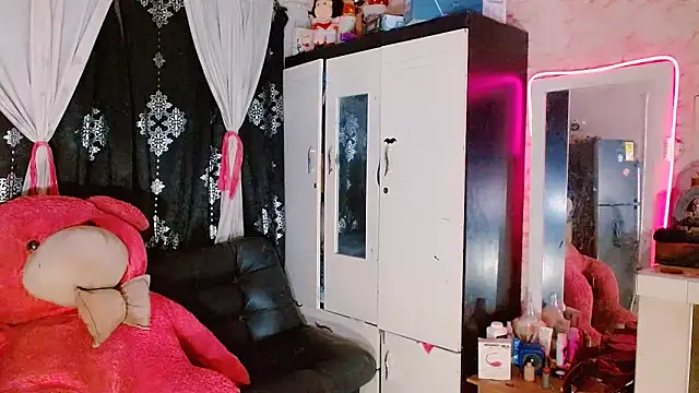 AngelicaDark online show from 04-07-26, 02:23