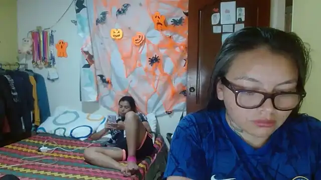 clayre and jill online show from 10-28-25, 07:16