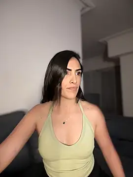 Snapshot of alessandra-a chatting on 02-08-26, 03:10 alessandra-a online show from 02-08-26, 03:10