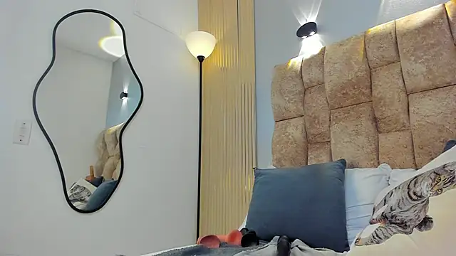 amatista  smith online show from 11-08-25, 11:36