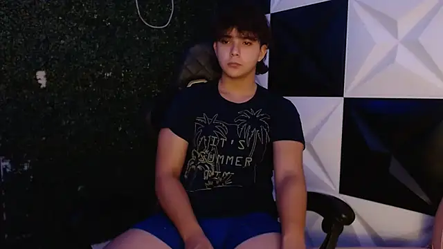 Dani cumboy online show from 02-19-25, 06:00