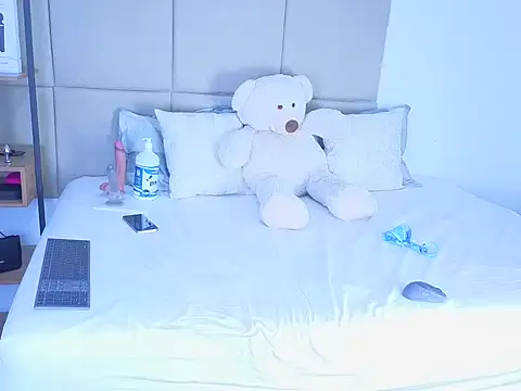 sorafire online show from 04-13-26, 07:08