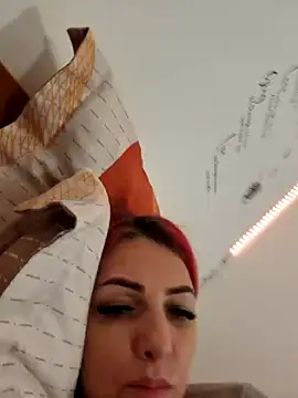 Evadesirex46 online show from 12-19-24, 04:57