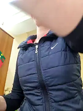 Evadesirex46 online show from 12-24-24, 10:55