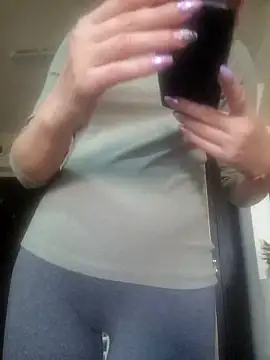 Evadesirex46 online show from 03-06-26, 08:55