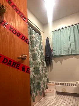 Lilsmokeshow017 online show from 09-28-25, 01:33